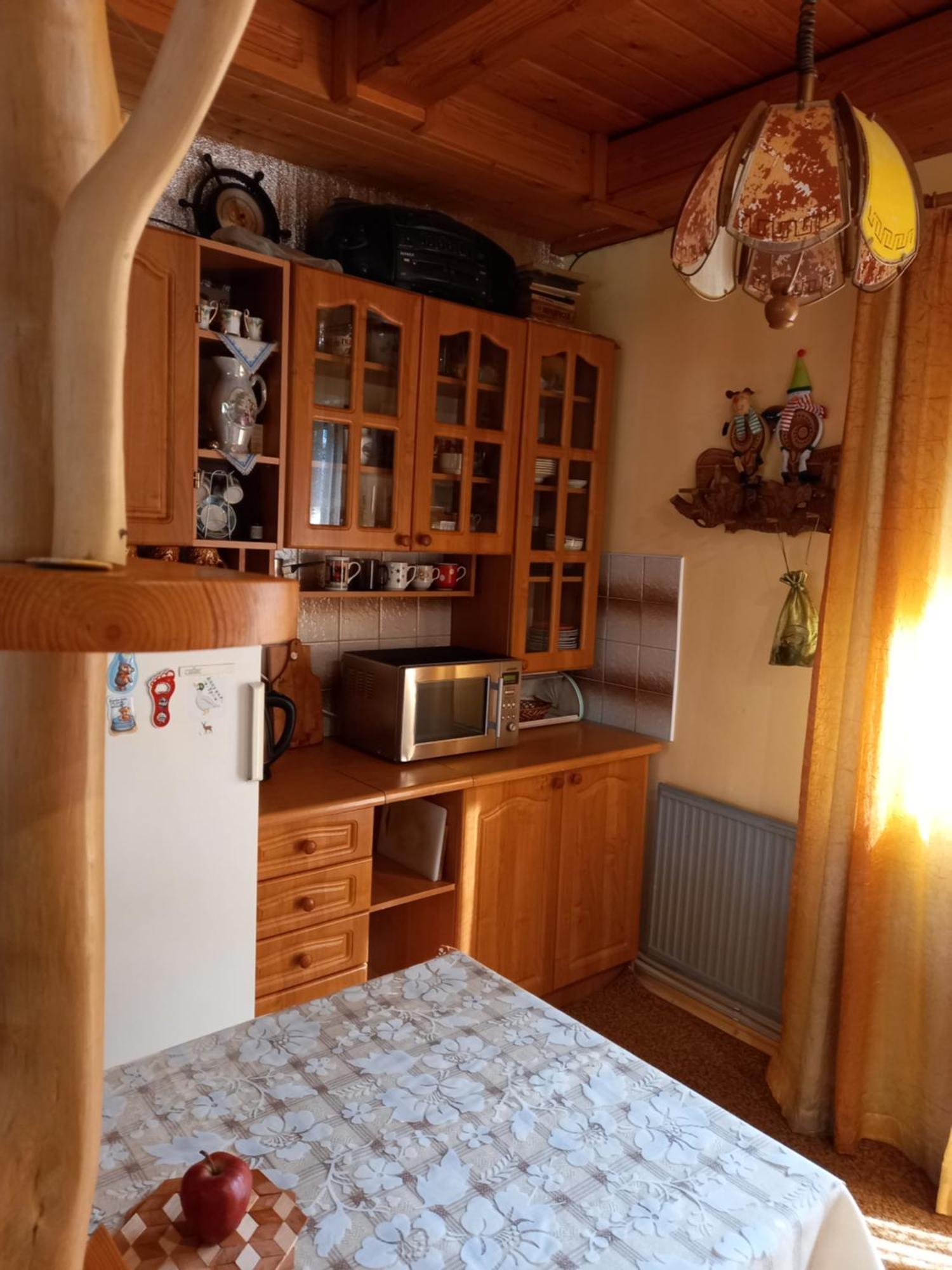 під горою Lodge